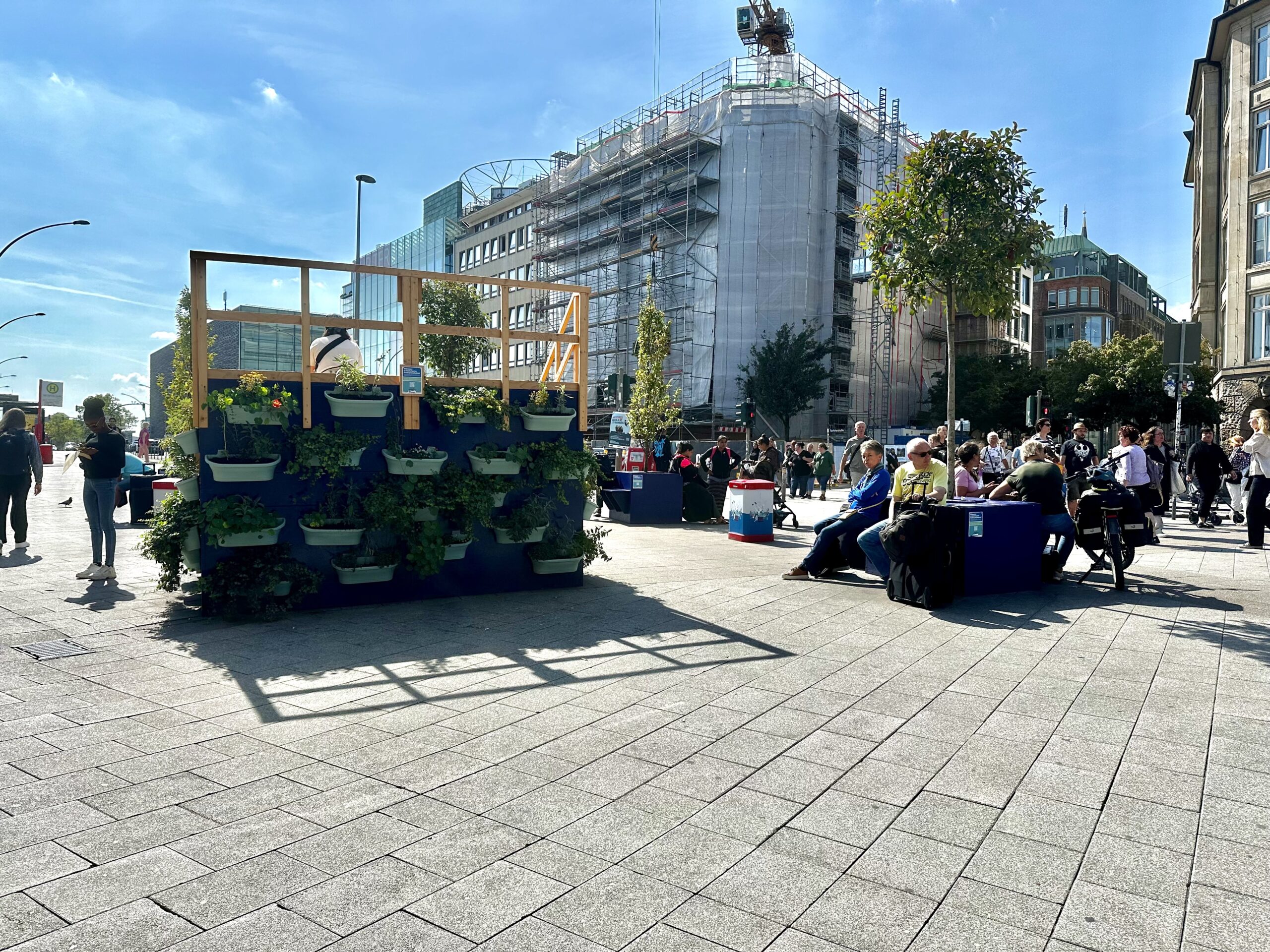 Sich einfach mal setzen und ein wenig ausruhen können. Am liebsten an einem konsumfreien Ort!